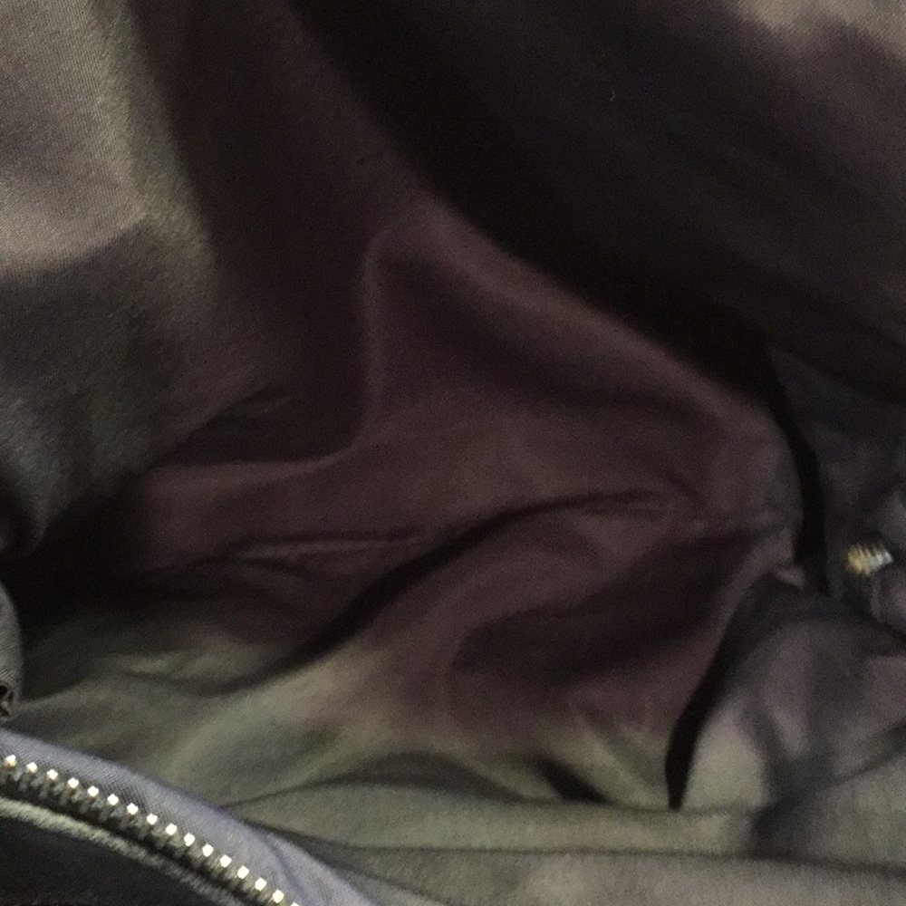 EUC FAUX LEATHER SATCHEL - Picture 7 of 7